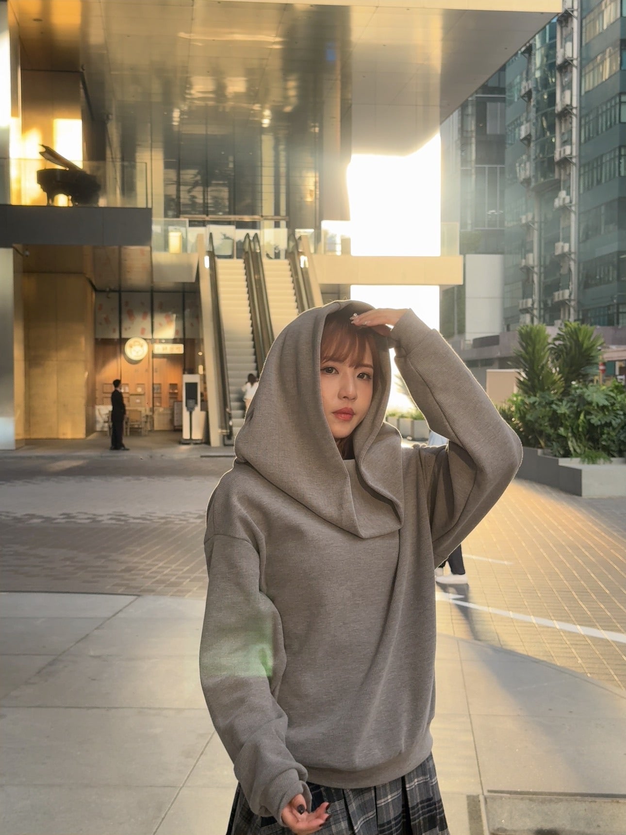 T1036 2 WAYS CHIC HOODIE