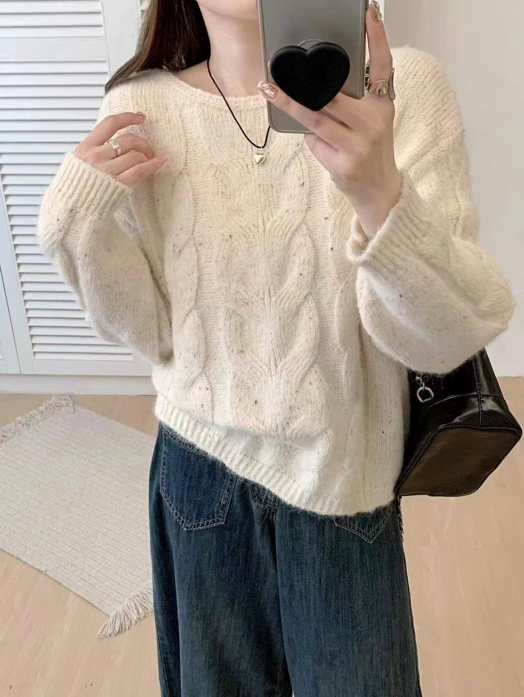 T1032 BE A PART SWEATER