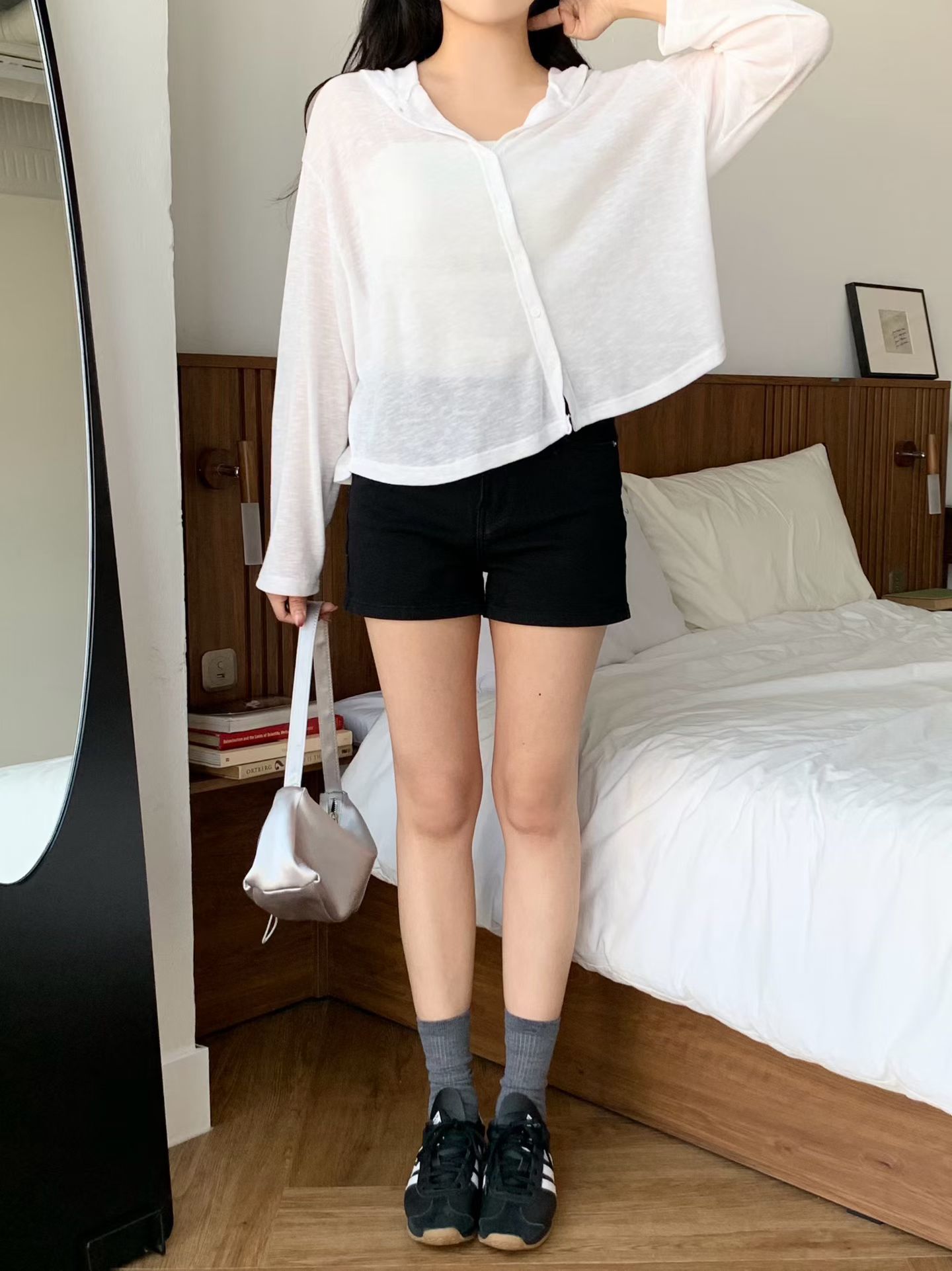 C095 YIKES OUTER