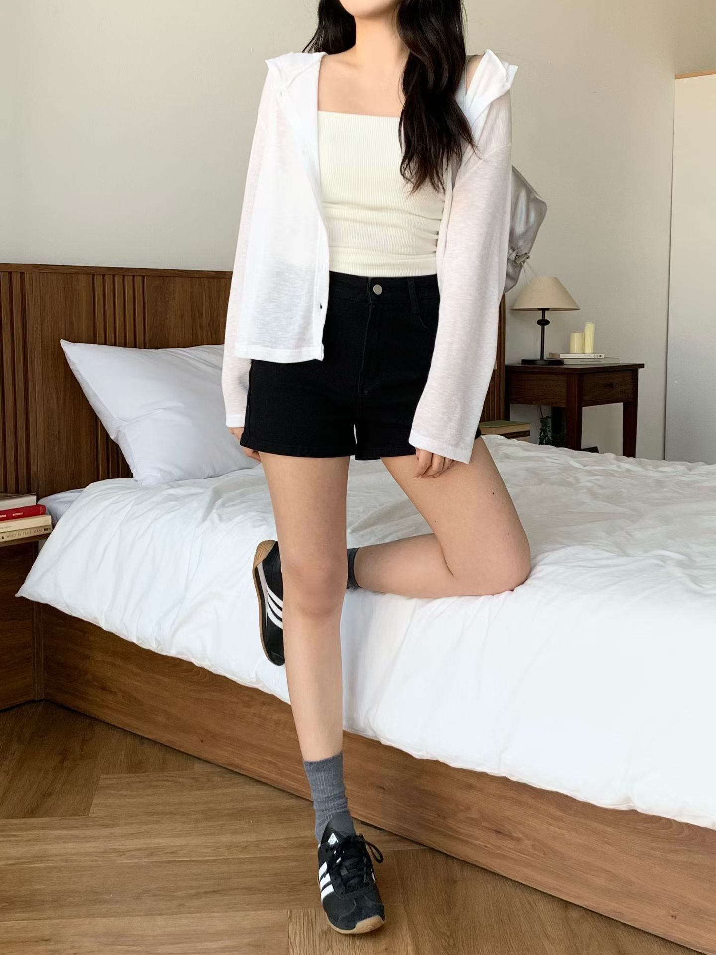 C095 YIKES OUTER