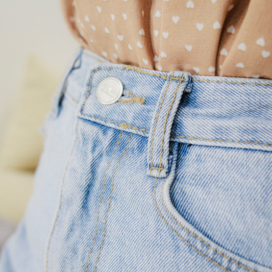 #J017 BABY DENIM SHORT