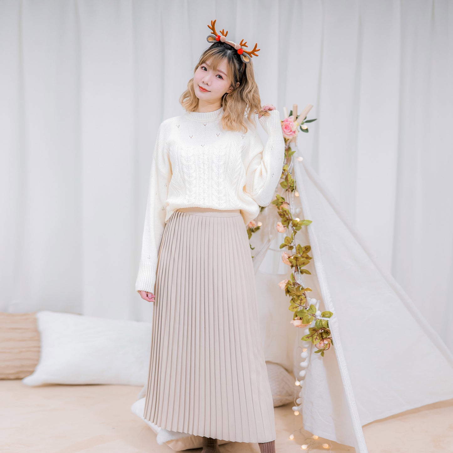 B142 BUBBLE LOVE SKIRT