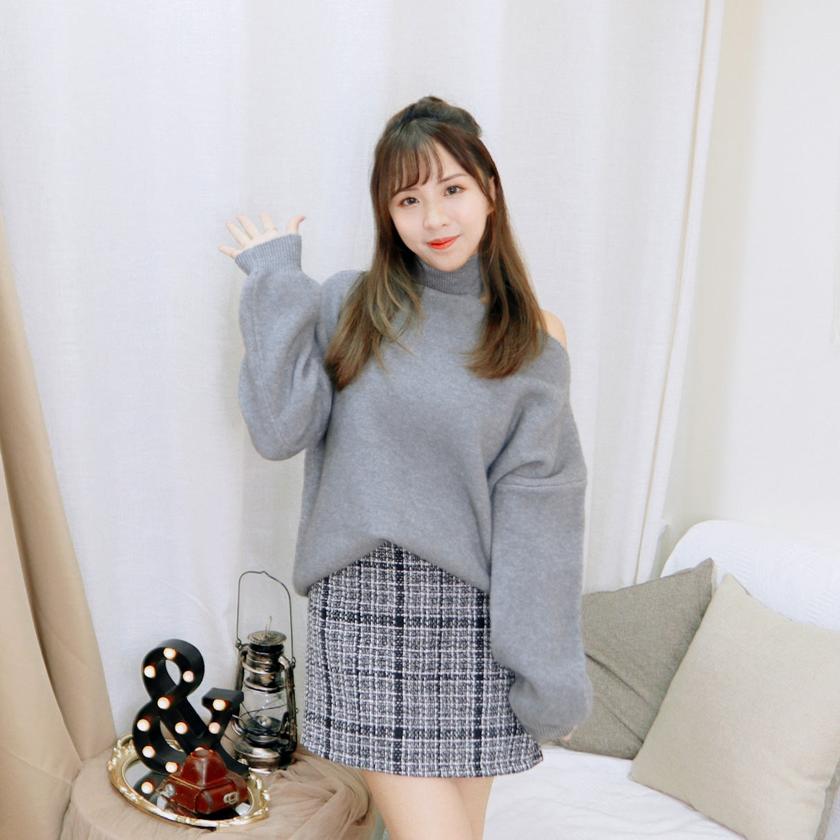 T396 DATING SWEATER