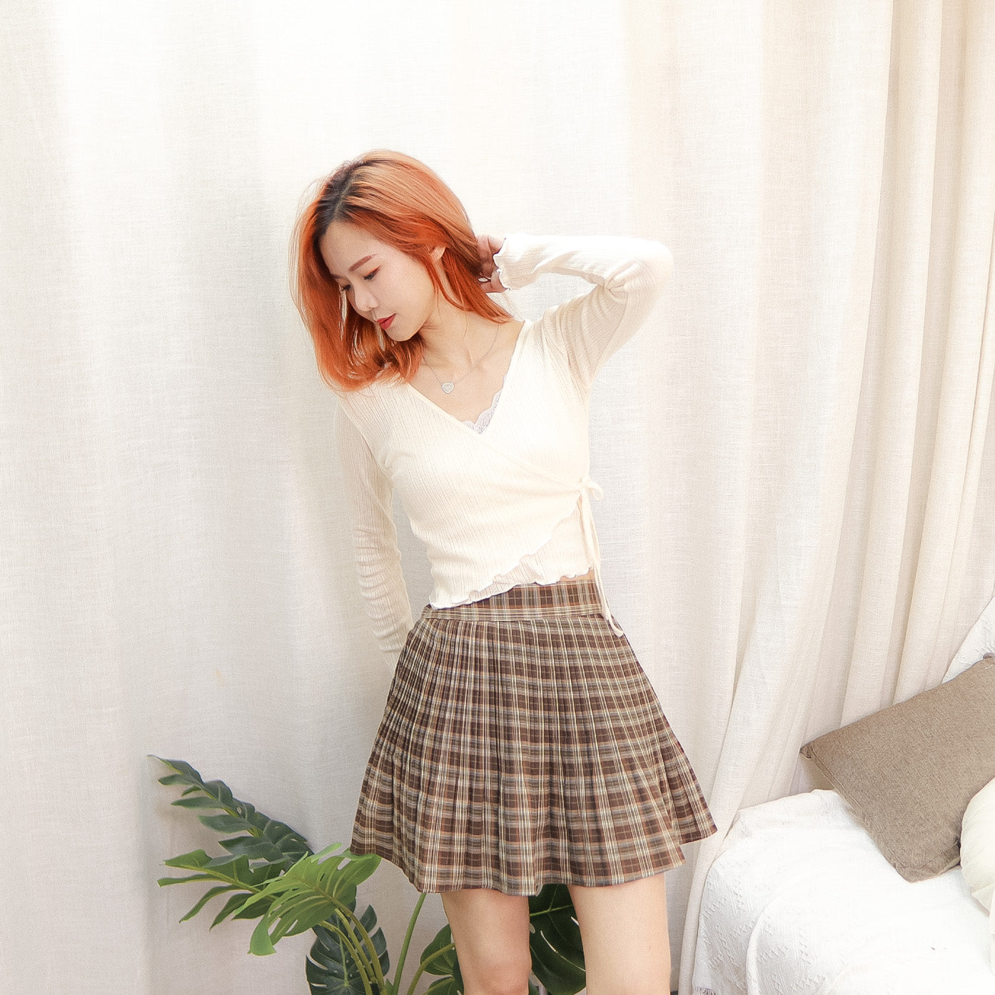 B190 KYLA CHECKED SKIRT