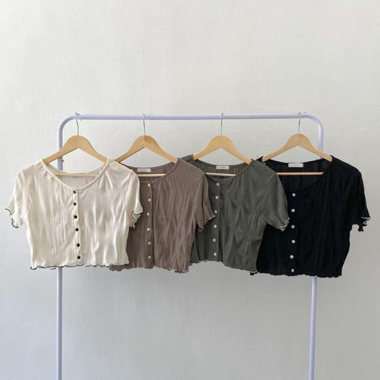 T556 HELLO BUTTON TOP