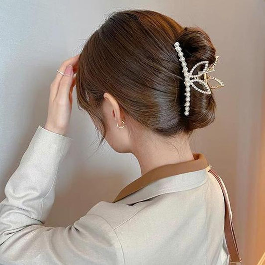 A070 RABBIT HAIRCLIP