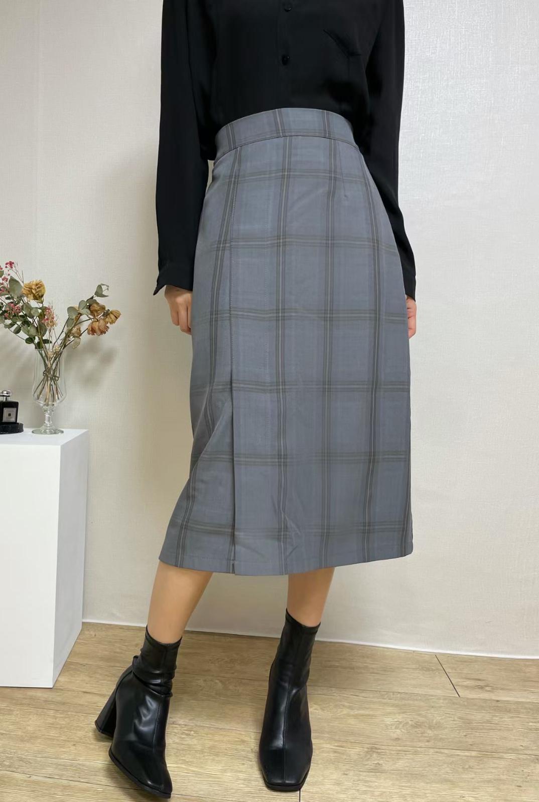 B200 JELLY CHECKED SKIRT