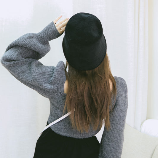 T411 WHAT AM I KNIT TOP