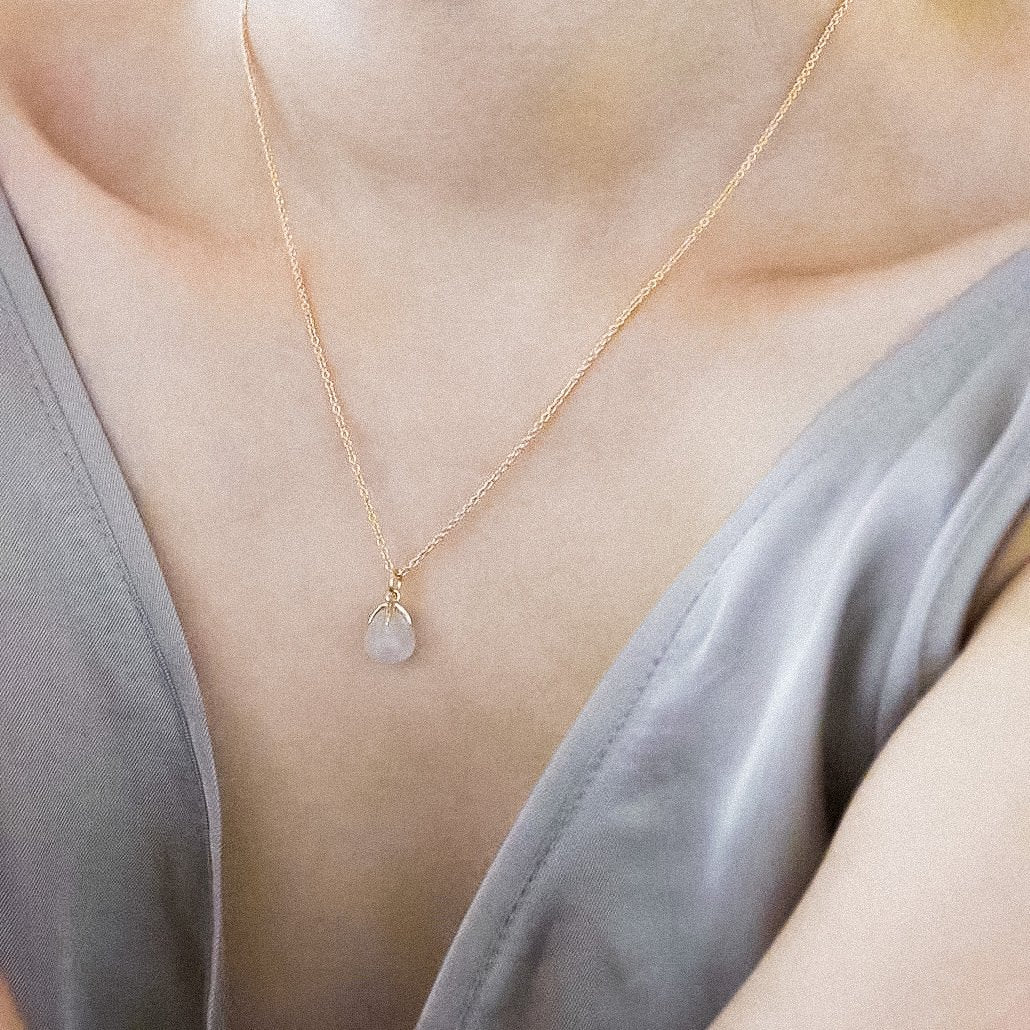 #A033 SIMPLE LOVE NECKLACE - Letta A