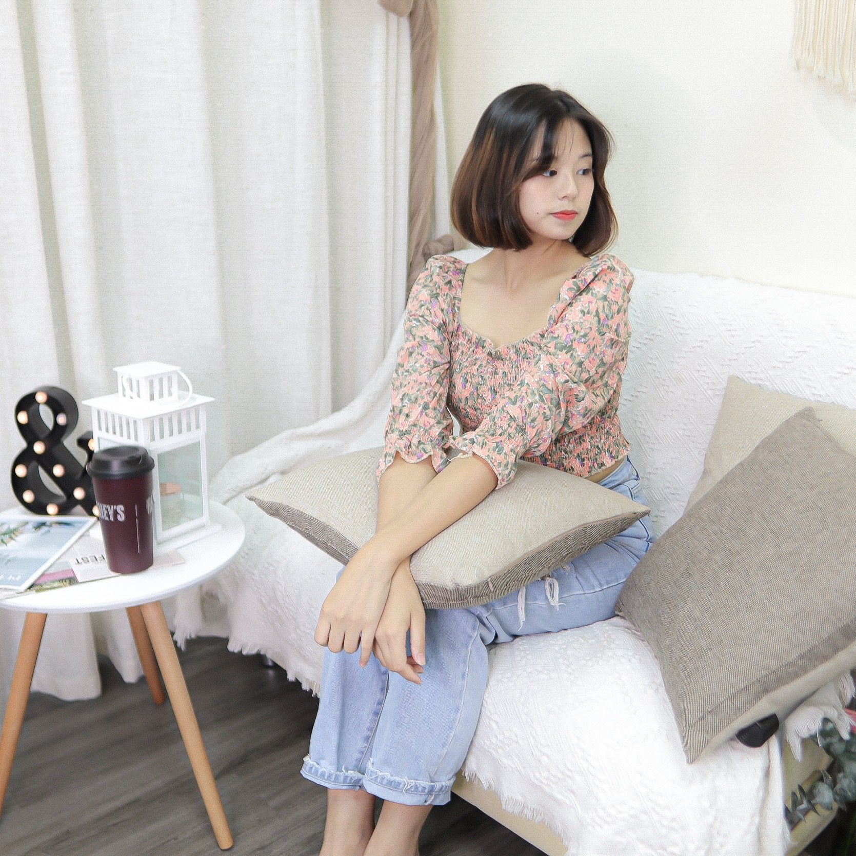 T376 FLORAL VINTAGE TOP - Letta A